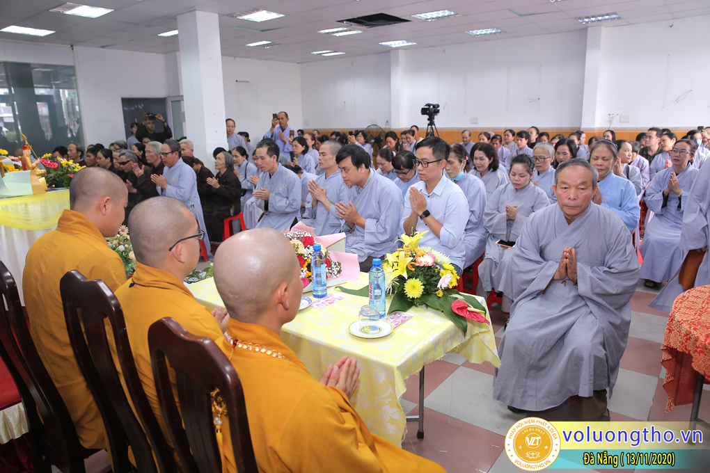 hinh-anh-chia-se-phat-phap-tai-tu-gia-gia-dinh-d-d-thich-thien-thong-ngay-13-11-2020-chua-quan-the-am-duc-trong-lam-dong-8.jpg