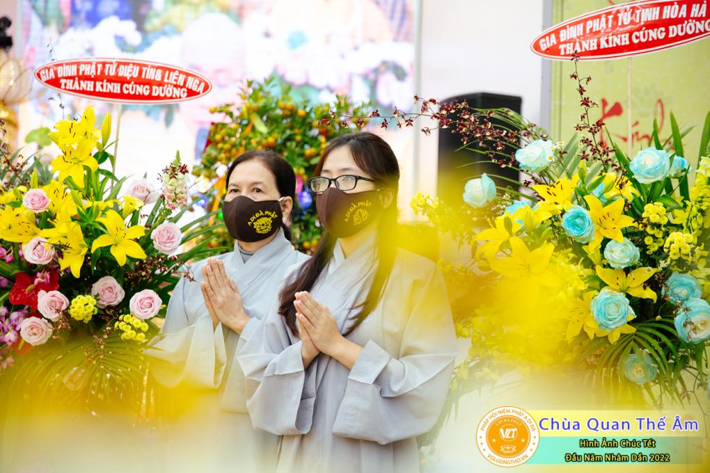 hinh-anh-chuc-tet-dau-nam-nham-dan-2022-chua-quan-the-am-duc-trong-lam-dong-35.jpg