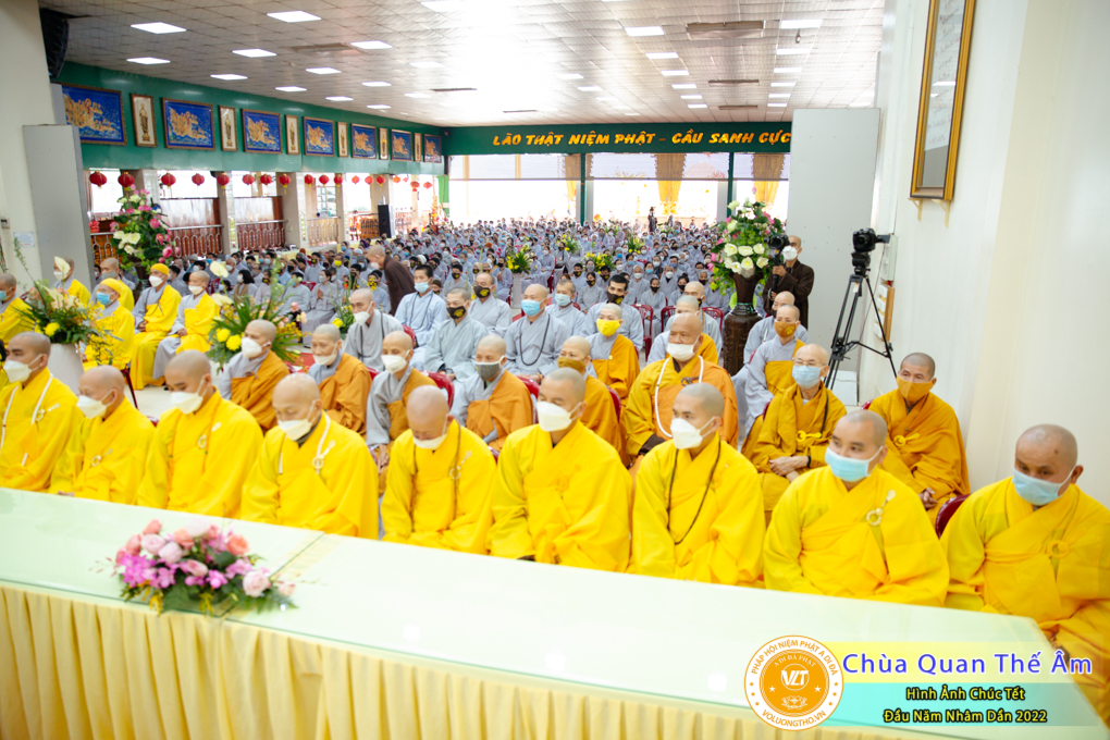 hinh-anh-chuc-tet-dau-nam-nham-dan-2022-chua-quan-the-am-duc-trong-lam-dong-57.jpg