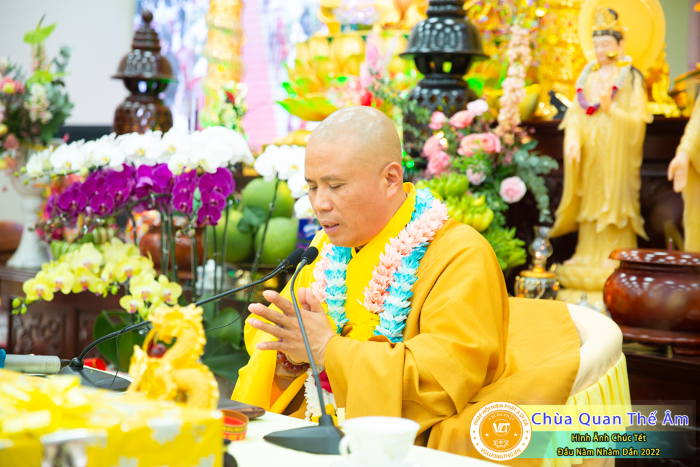 hinh-anh-chuc-tet-dau-nam-nham-dan-2022-chua-quan-the-am-duc-trong-lam-dong-85.jpg