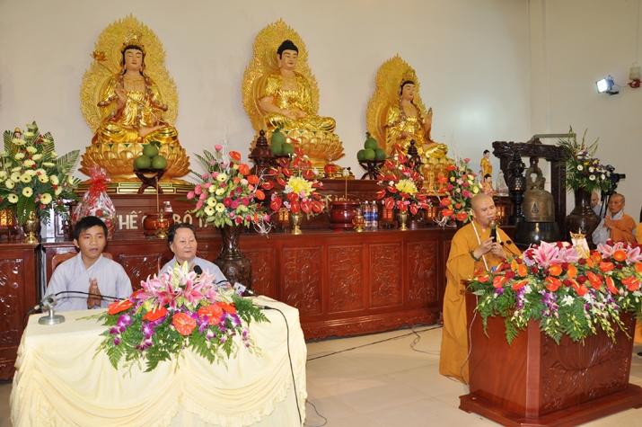 hinh-anh-cong-tu-1-8-nham-thin-chua-quan-the-am-duc-trong-lam-dong-3.jpg