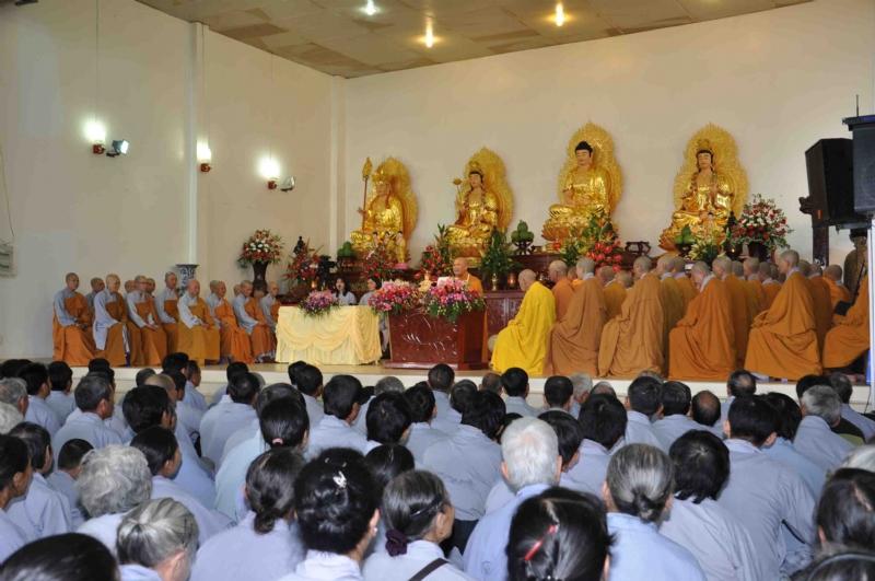 hinh-anh-cong-tu-29-8-nham-thin-chua-quan-the-am-duc-trong-lam-dong-2.jpg
