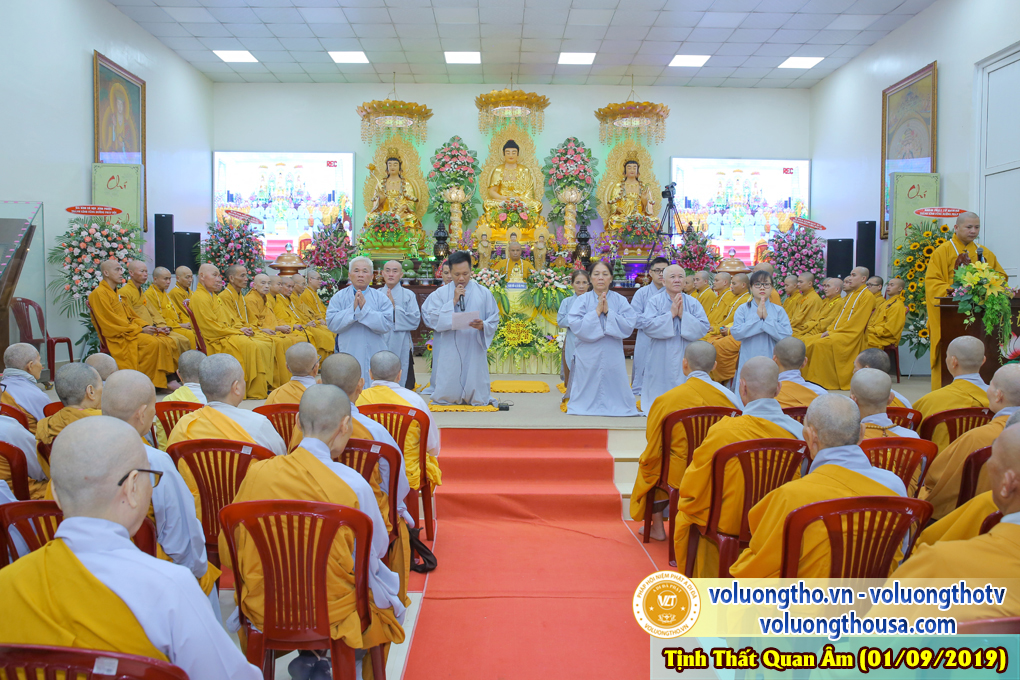 hinh-anh-cong-tu-chu-nhat-ngay-01-09-2019-chua-quan-the-am-duc-trong-lam-dong-17.jpg