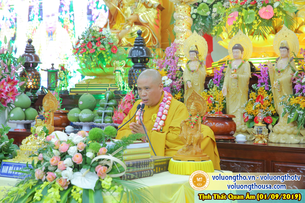 hinh-anh-cong-tu-chu-nhat-ngay-01-09-2019-chua-quan-the-am-duc-trong-lam-dong-20.jpg