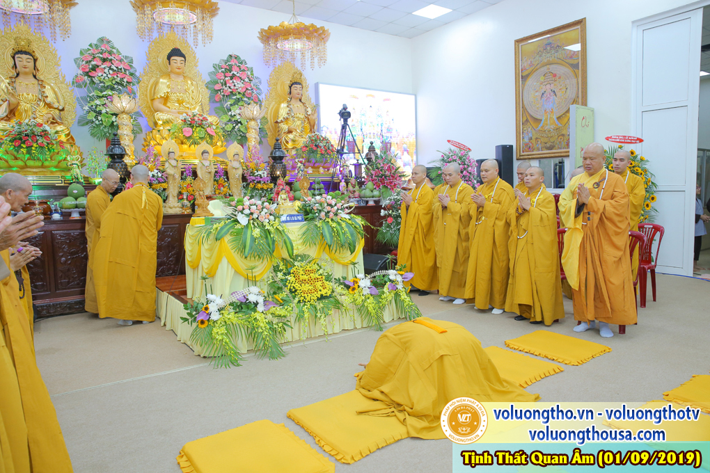 hinh-anh-cong-tu-chu-nhat-ngay-01-09-2019-chua-quan-the-am-duc-trong-lam-dong-34.jpg