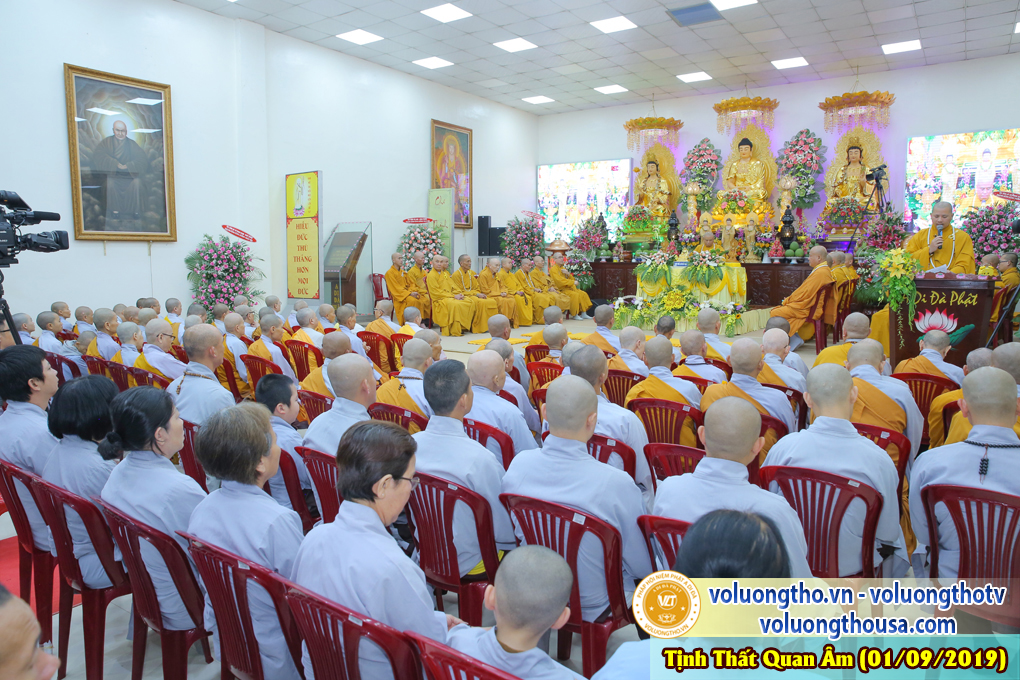 hinh-anh-cong-tu-chu-nhat-ngay-01-09-2019-chua-quan-the-am-duc-trong-lam-dong-6.jpg