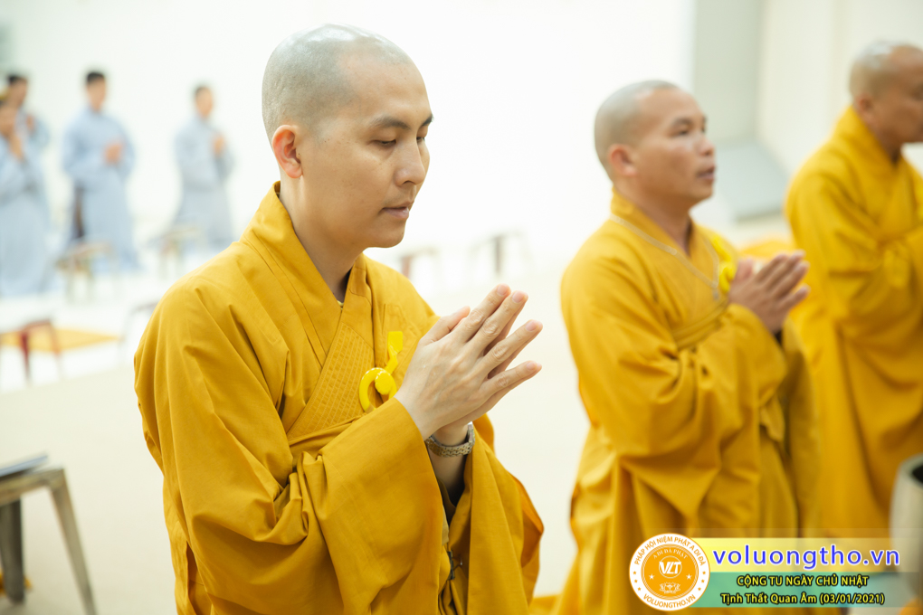 hinh-anh-cong-tu-chu-nhat-ngay-03-01-2021-chua-quan-the-am-duc-trong-lam-dong-18.jpg