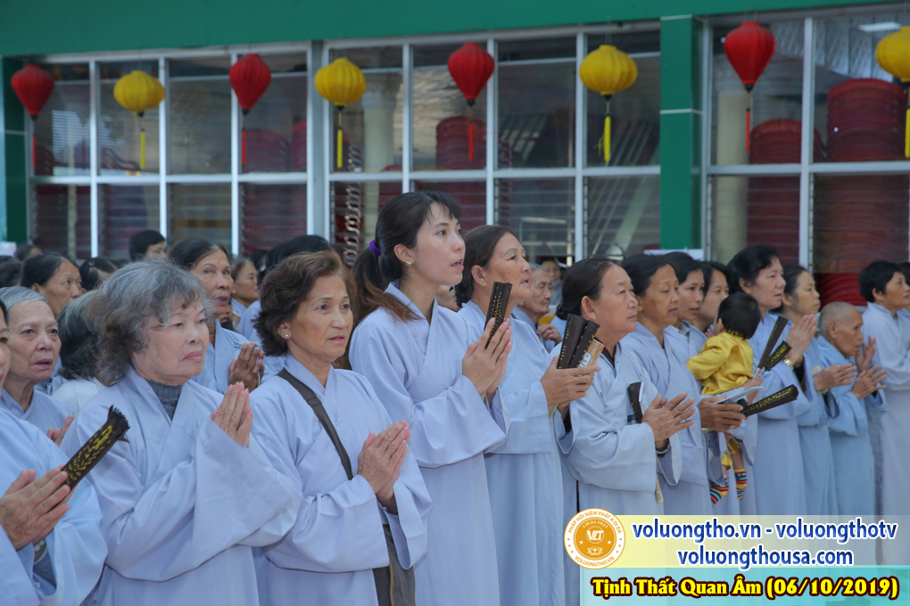 hinh-anh-cong-tu-chu-nhat-ngay-06-10-2019-chua-quan-the-am-duc-trong-lam-dong-11.jpg
