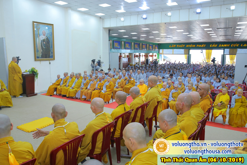 hinh-anh-cong-tu-chu-nhat-ngay-06-10-2019-chua-quan-the-am-duc-trong-lam-dong-15.jpg