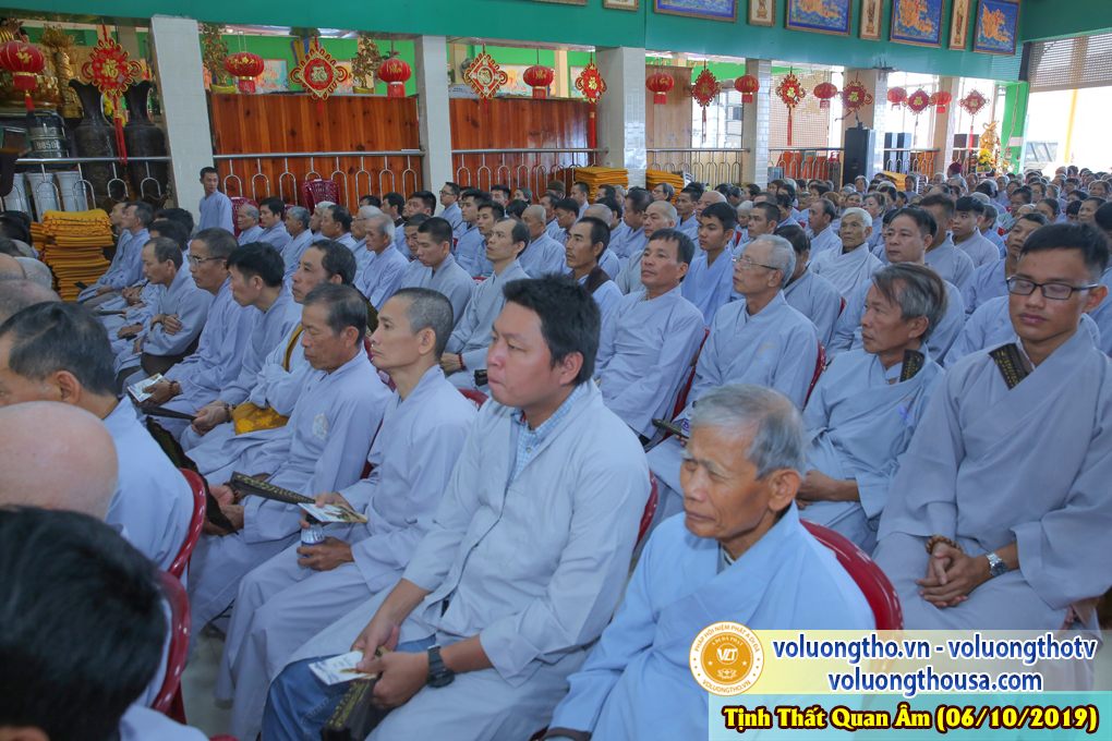 hinh-anh-cong-tu-chu-nhat-ngay-06-10-2019-chua-quan-the-am-duc-trong-lam-dong-19.jpg