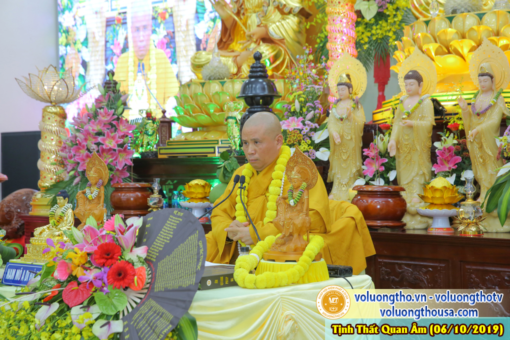 hinh-anh-cong-tu-chu-nhat-ngay-06-10-2019-chua-quan-the-am-duc-trong-lam-dong-26.jpg