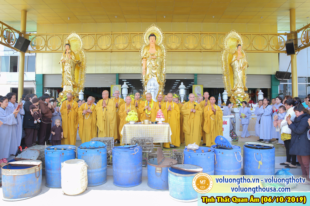 hinh-anh-cong-tu-chu-nhat-ngay-06-10-2019-chua-quan-the-am-duc-trong-lam-dong-38.jpg