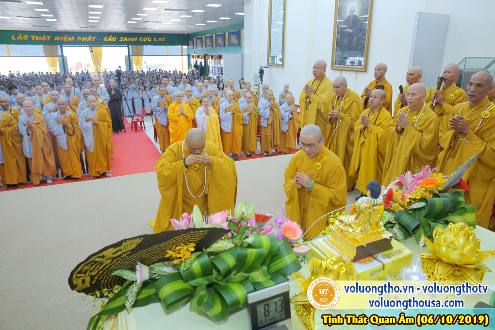 hinh-anh-cong-tu-chu-nhat-ngay-06-10-2019-chua-quan-the-am-duc-trong-lam-dong-44.jpg