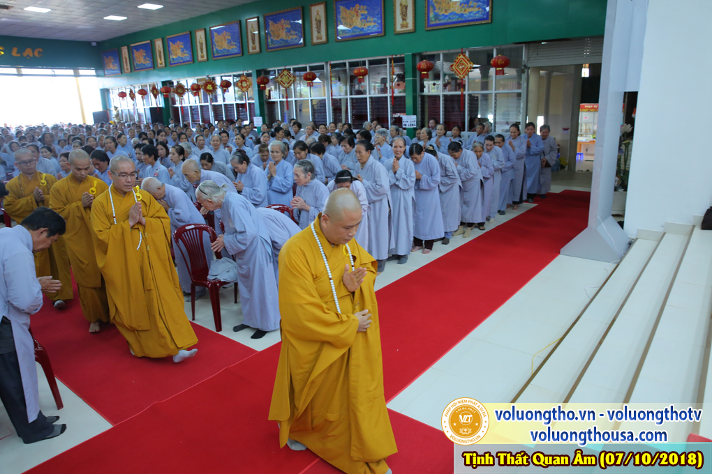 hinh-anh-cong-tu-chu-nhat-ngay-07-10-2018-chua-quan-the-am-duc-trong-lam-dong-2.jpg