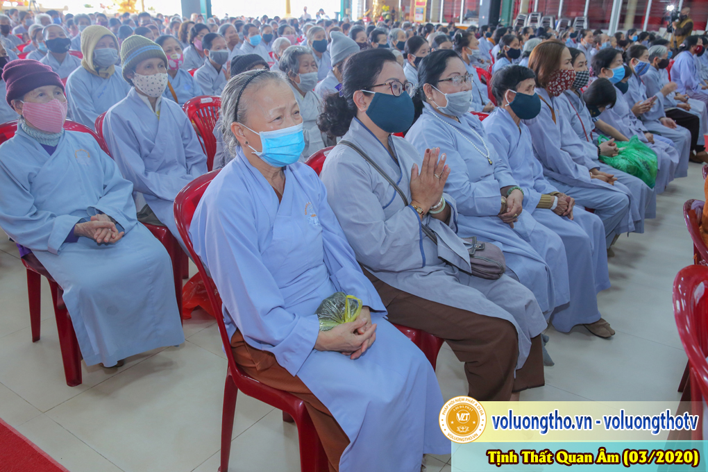 hinh-anh-cong-tu-chu-nhat-ngay-08-03-2020-chua-quan-the-am-duc-trong-lam-dong-18.jpg