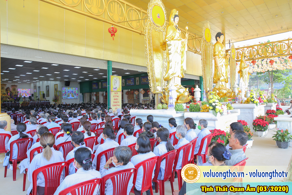 hinh-anh-cong-tu-chu-nhat-ngay-08-03-2020-chua-quan-the-am-duc-trong-lam-dong-21.jpg