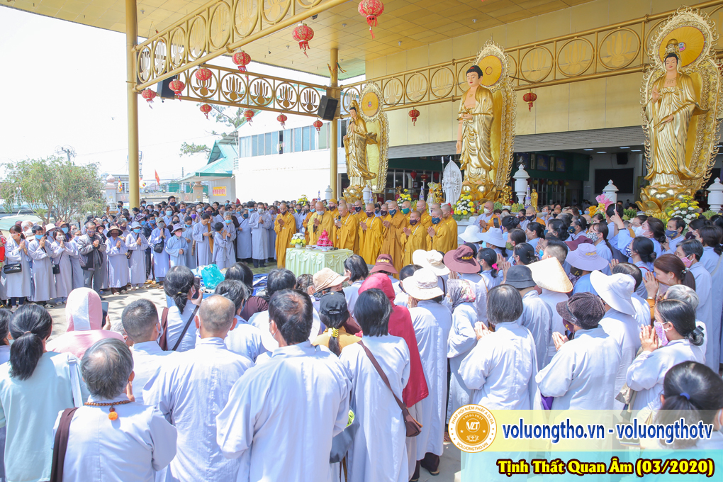 hinh-anh-cong-tu-chu-nhat-ngay-08-03-2020-chua-quan-the-am-duc-trong-lam-dong-25.jpg