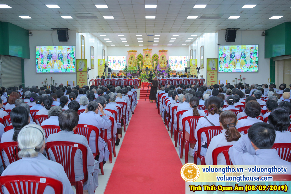 hinh-anh-cong-tu-chu-nhat-ngay-08-09-2019-chua-quan-the-am-duc-trong-lam-dong-21.jpg