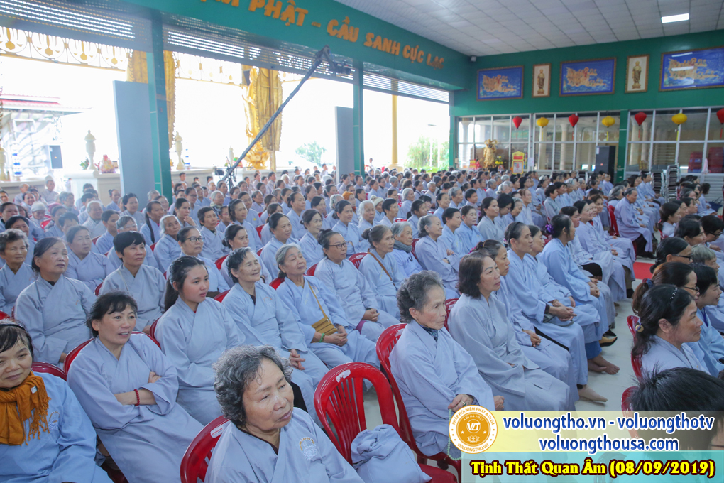 hinh-anh-cong-tu-chu-nhat-ngay-08-09-2019-chua-quan-the-am-duc-trong-lam-dong-25.jpg