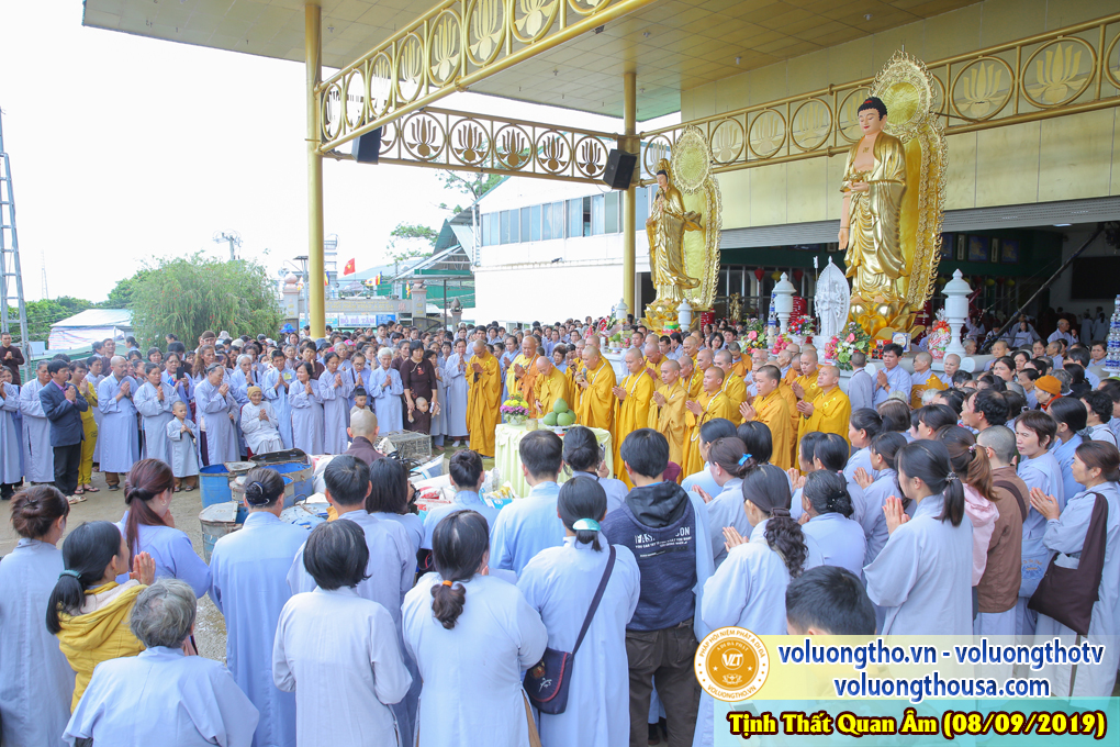 hinh-anh-cong-tu-chu-nhat-ngay-08-09-2019-chua-quan-the-am-duc-trong-lam-dong-29.jpg