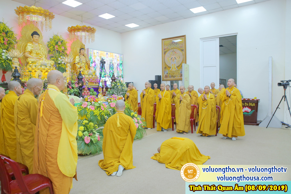 hinh-anh-cong-tu-chu-nhat-ngay-08-09-2019-chua-quan-the-am-duc-trong-lam-dong-32.jpg