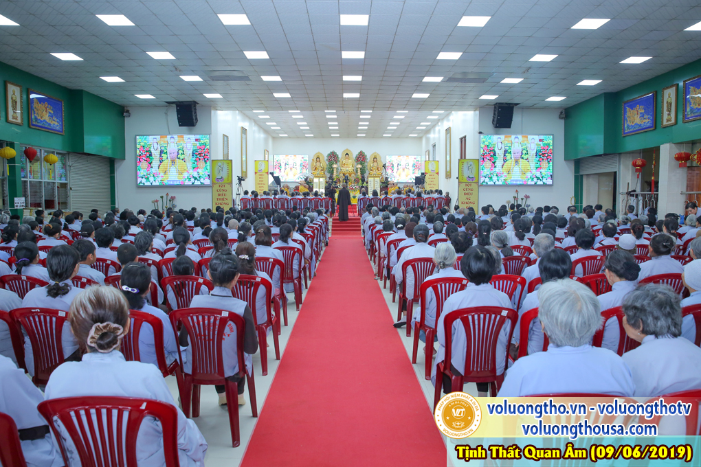 hinh-anh-cong-tu-chu-nhat-ngay-09-06-2019-chua-quan-the-am-duc-trong-lam-dong-13.jpg