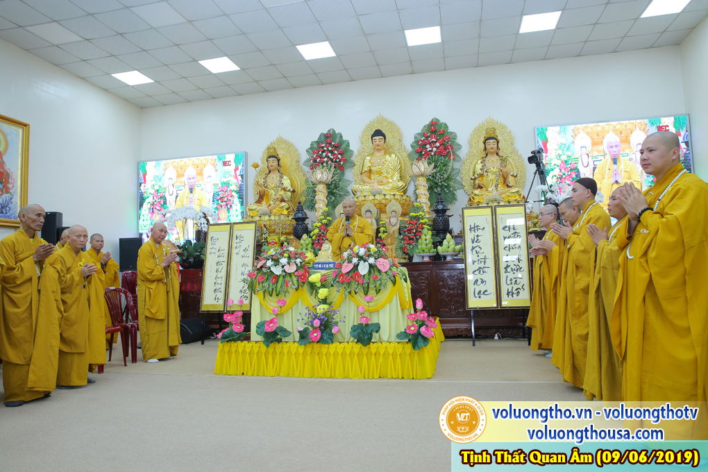 hinh-anh-cong-tu-chu-nhat-ngay-09-06-2019-chua-quan-the-am-duc-trong-lam-dong-2.jpg