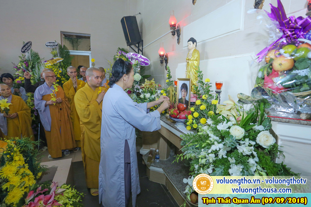 hinh-anh-cong-tu-chu-nhat-ngay-09-09-2018-chua-quan-the-am-duc-trong-lam-dong-11.jpg