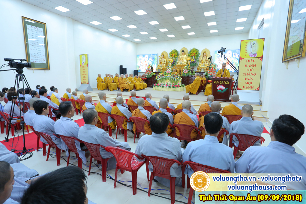 hinh-anh-cong-tu-chu-nhat-ngay-09-09-2018-chua-quan-the-am-duc-trong-lam-dong-34.jpg