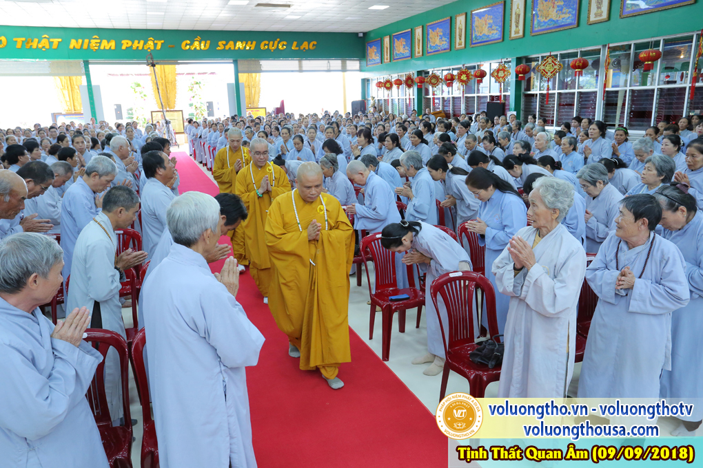 hinh-anh-cong-tu-chu-nhat-ngay-09-09-2018-chua-quan-the-am-duc-trong-lam-dong-36.jpg