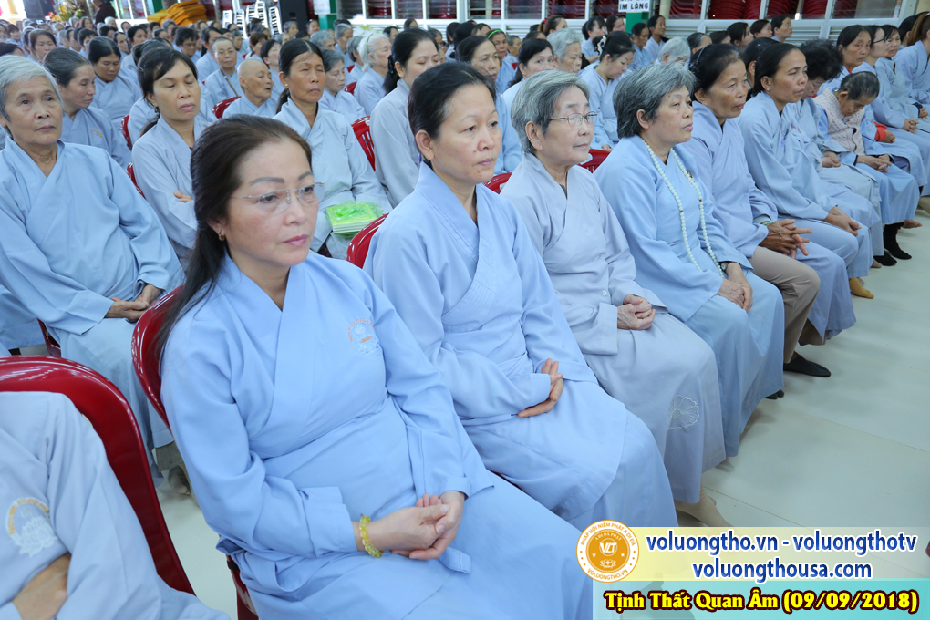 hinh-anh-cong-tu-chu-nhat-ngay-09-09-2018-chua-quan-the-am-duc-trong-lam-dong-41.jpg