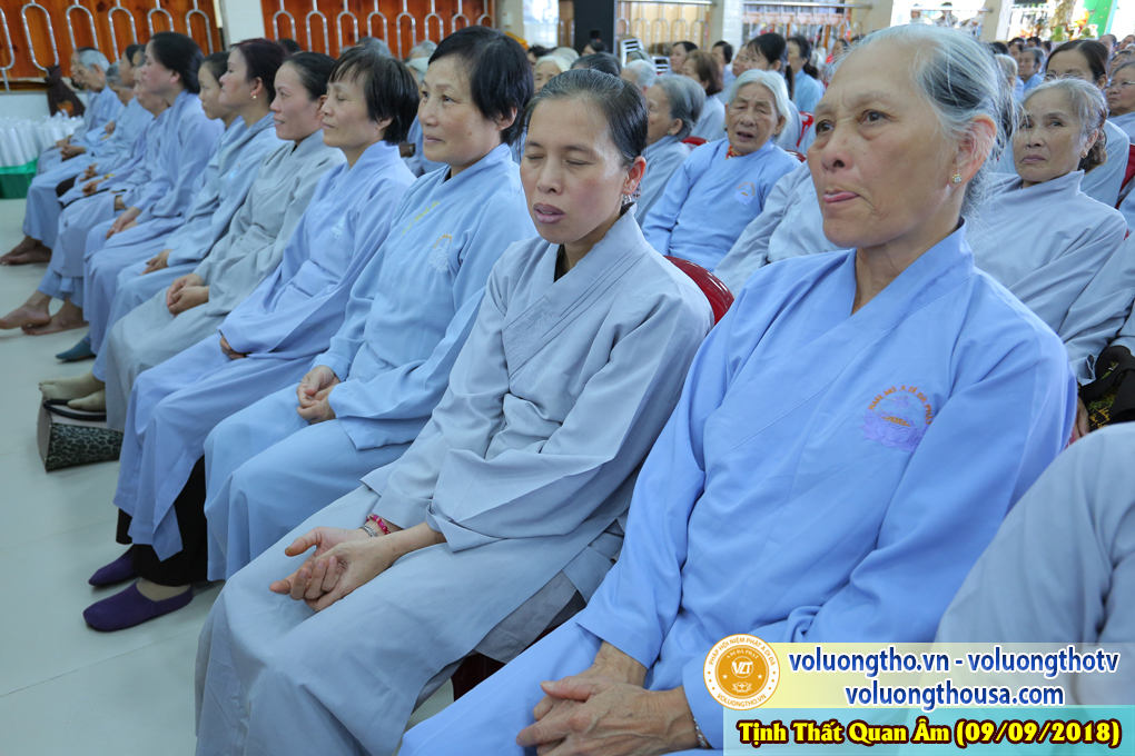 hinh-anh-cong-tu-chu-nhat-ngay-09-09-2018-chua-quan-the-am-duc-trong-lam-dong-42.jpg