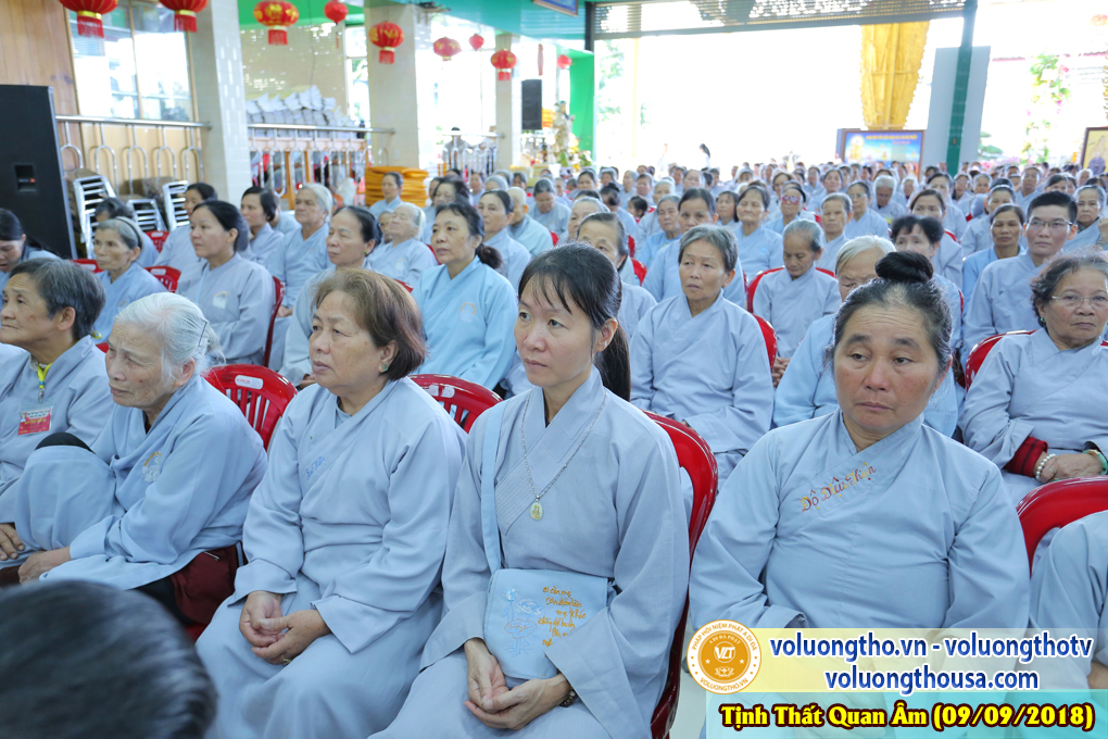hinh-anh-cong-tu-chu-nhat-ngay-09-09-2018-chua-quan-the-am-duc-trong-lam-dong-43.jpg