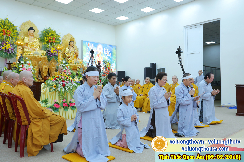 hinh-anh-cong-tu-chu-nhat-ngay-09-09-2018-chua-quan-the-am-duc-trong-lam-dong-55.jpg
