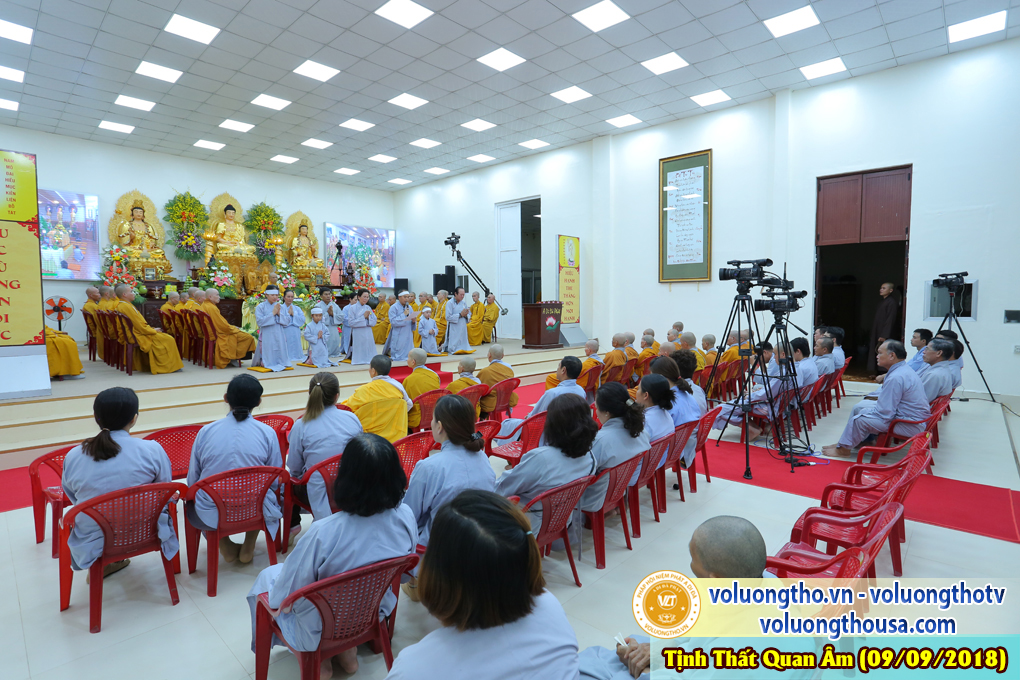 hinh-anh-cong-tu-chu-nhat-ngay-09-09-2018-chua-quan-the-am-duc-trong-lam-dong-59.jpg