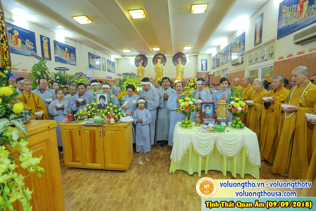 hinh-anh-cong-tu-chu-nhat-ngay-09-09-2018-chua-quan-the-am-duc-trong-lam-dong-68.jpg