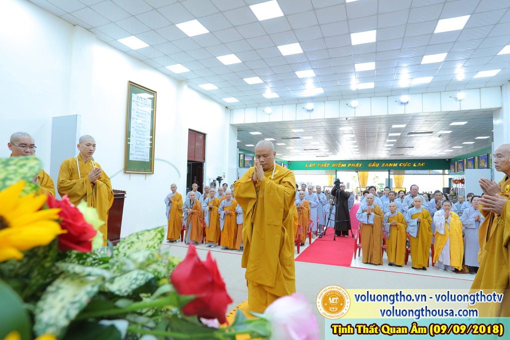 hinh-anh-cong-tu-chu-nhat-ngay-09-09-2018-chua-quan-the-am-duc-trong-lam-dong-69.jpg