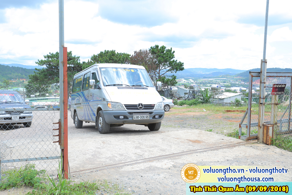 hinh-anh-cong-tu-chu-nhat-ngay-09-09-2018-chua-quan-the-am-duc-trong-lam-dong-84.jpg