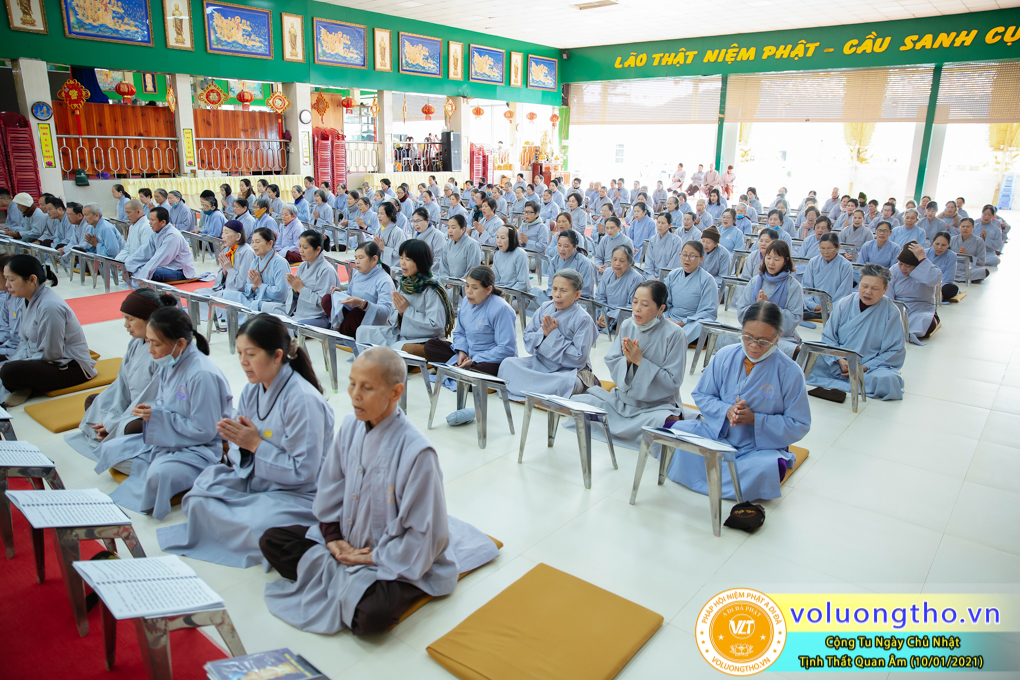 hinh-anh-cong-tu-chu-nhat-ngay-10-01-2021-chua-quan-the-am-duc-trong-lam-dong-15.jpg