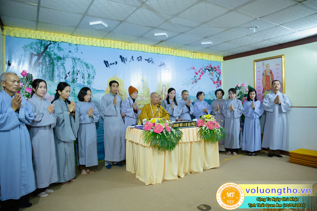 hinh-anh-cong-tu-chu-nhat-ngay-10-01-2021-chua-quan-the-am-duc-trong-lam-dong-30.jpg