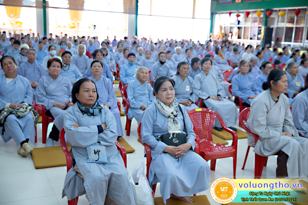 hinh-anh-cong-tu-chu-nhat-ngay-10-01-2021-chua-quan-the-am-duc-trong-lam-dong-32.jpg
