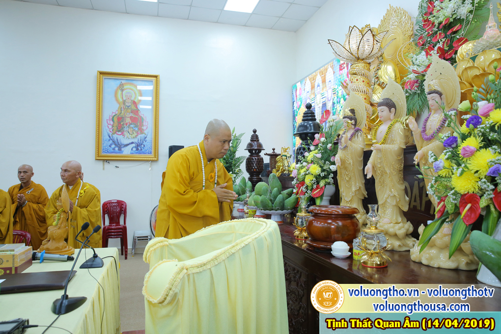 hinh-anh-cong-tu-chu-nhat-ngay-14-04-2019-chua-quan-the-am-duc-trong-lam-dong-23.jpg