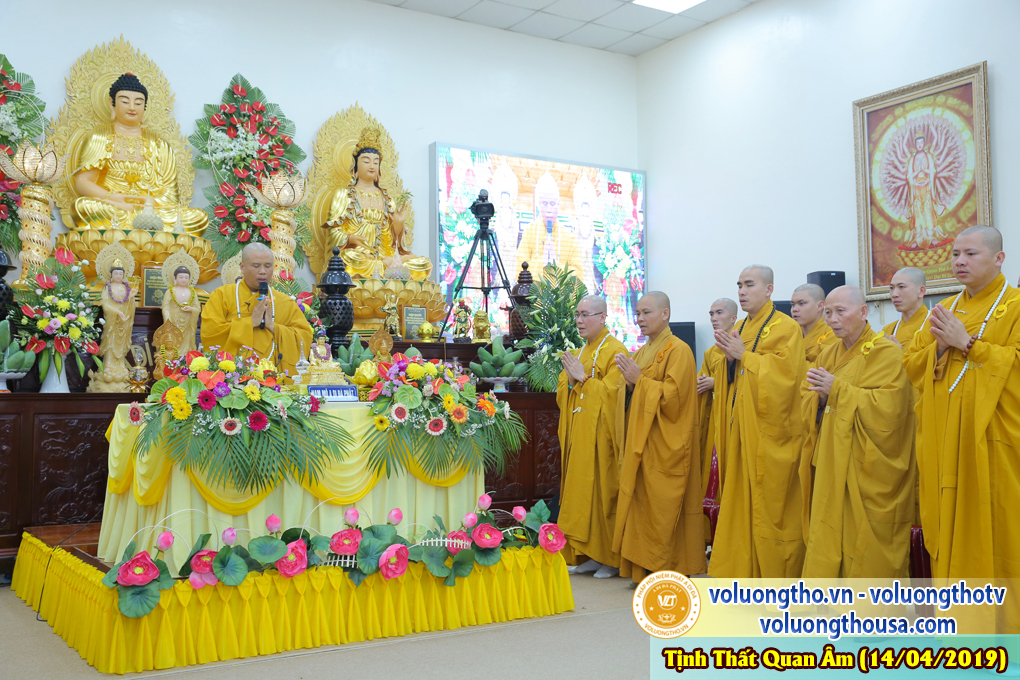 hinh-anh-cong-tu-chu-nhat-ngay-14-04-2019-chua-quan-the-am-duc-trong-lam-dong-26.jpg