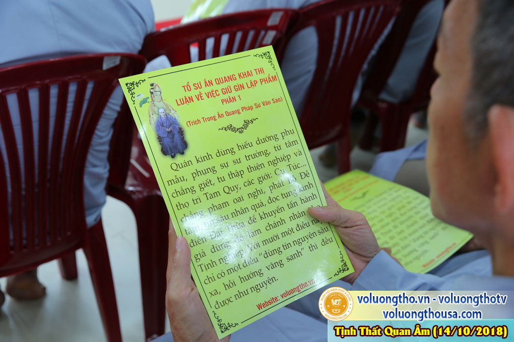 hinh-anh-cong-tu-chu-nhat-ngay-14-10-2018-chua-quan-the-am-duc-trong-lam-dong-14.jpg