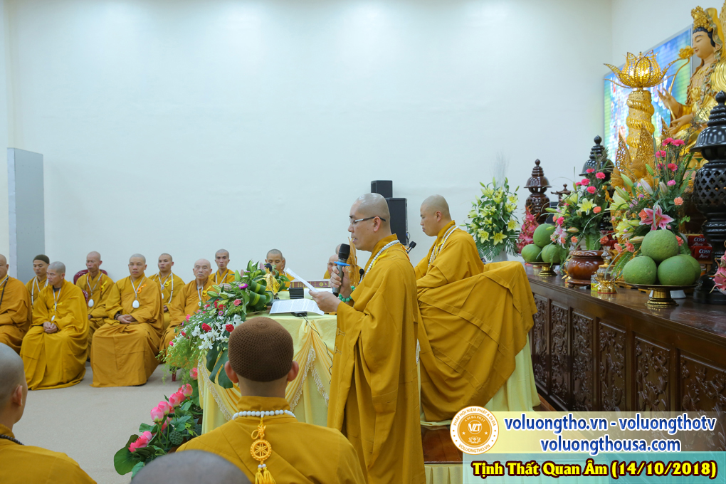 hinh-anh-cong-tu-chu-nhat-ngay-14-10-2018-chua-quan-the-am-duc-trong-lam-dong-30.jpg