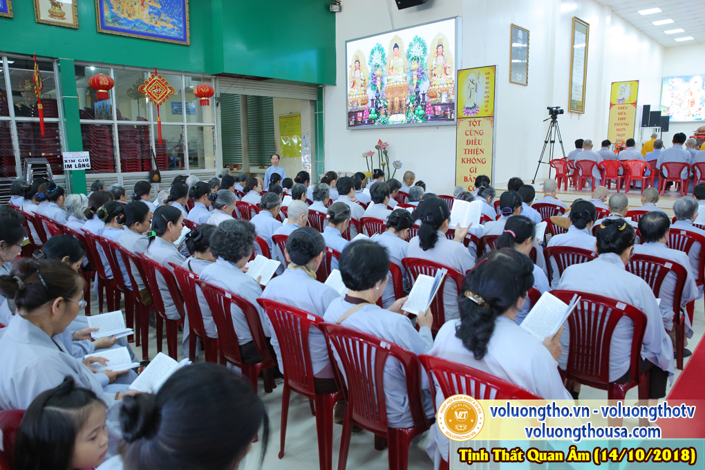 hinh-anh-cong-tu-chu-nhat-ngay-14-10-2018-chua-quan-the-am-duc-trong-lam-dong-36.jpg