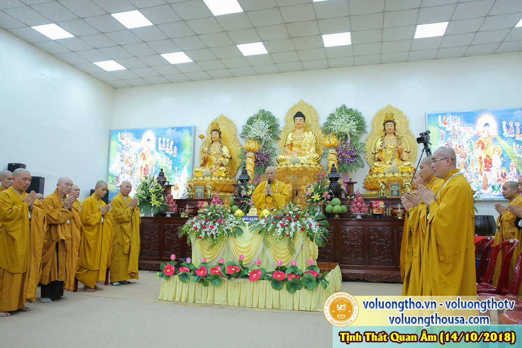 hinh-anh-cong-tu-chu-nhat-ngay-14-10-2018-chua-quan-the-am-duc-trong-lam-dong-6.jpg