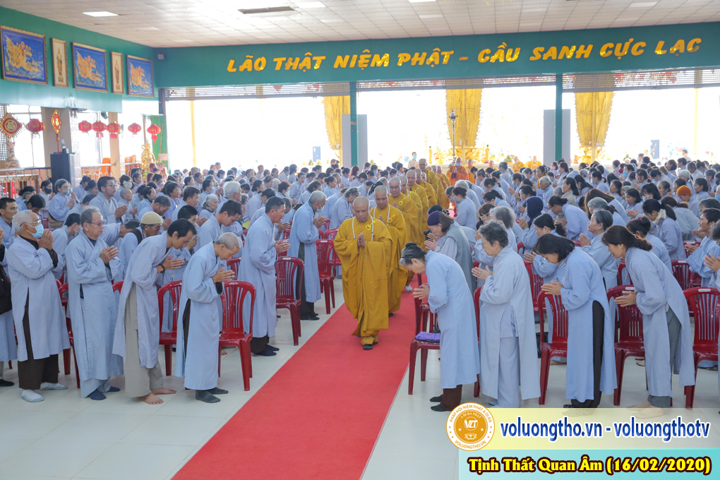 hinh-anh-cong-tu-chu-nhat-ngay-16-02-2020-chua-quan-the-am-duc-trong-lam-dong-1.jpg