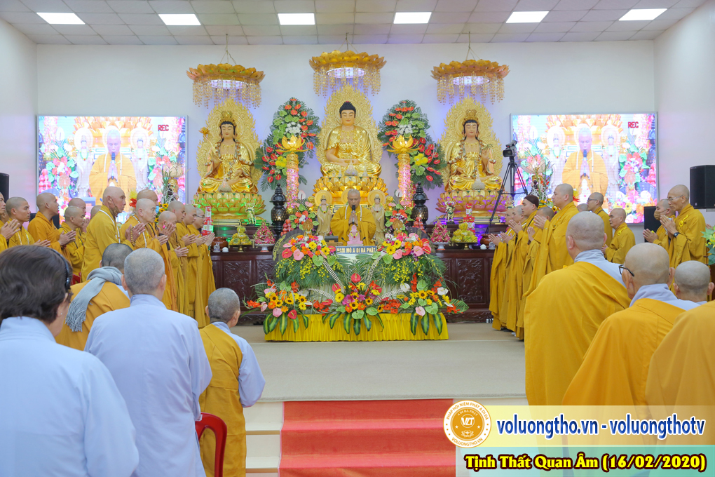 hinh-anh-cong-tu-chu-nhat-ngay-16-02-2020-chua-quan-the-am-duc-trong-lam-dong-10.jpg