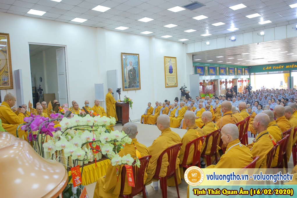 hinh-anh-cong-tu-chu-nhat-ngay-16-02-2020-chua-quan-the-am-duc-trong-lam-dong-14.jpg